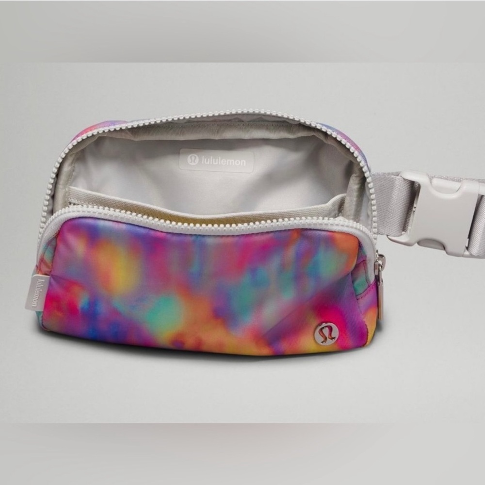 NWT Lululemon Prism Wash Everywhere Belt Bag 1L Vapor tie dye mutlicolor - Picture 6 of 11